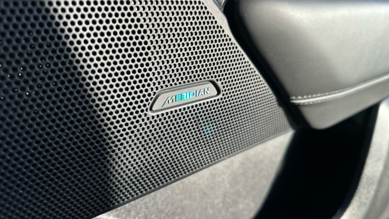 Land Rover Range Rover Velar 2.0 D200 MHEV Dynamic HSE 5dr Auto Diesel Estate